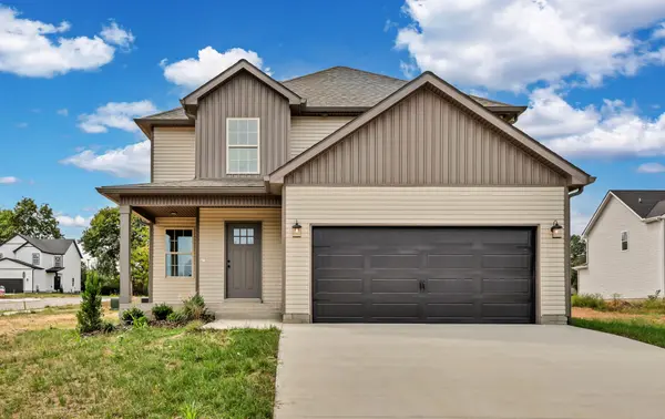 796 Bluestem Way, Clarksville, TN 37042
