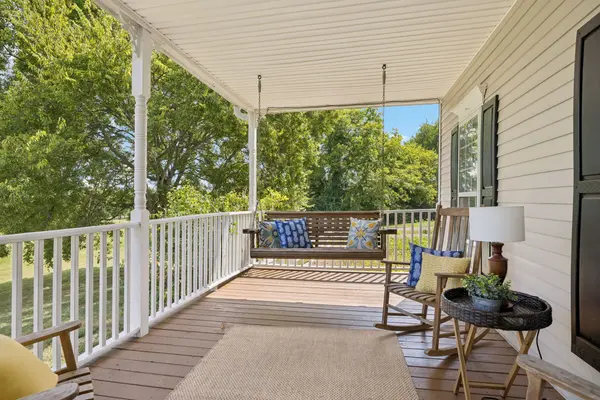 4235 Little Pond Ln, Thompsons Station, TN 37179