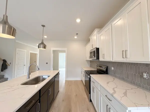 215 Settlers Way, Hendersonville, TN 37075
