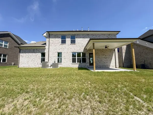 110 Harlinsdale Blvd, Gallatin, TN 37066