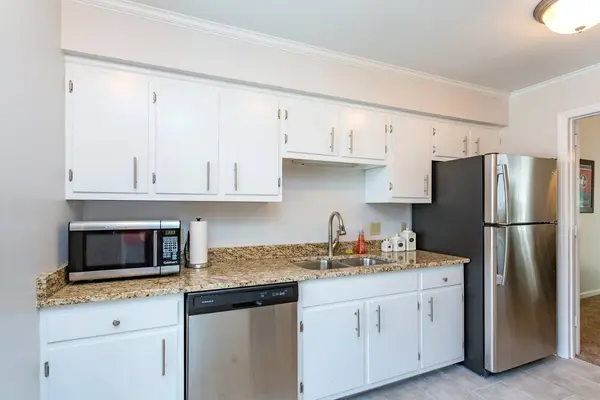 2601 Blakemore Ave #B, Nashville, TN 37212