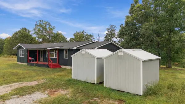 2148 U.S. 160, West Plains, MO 65775
