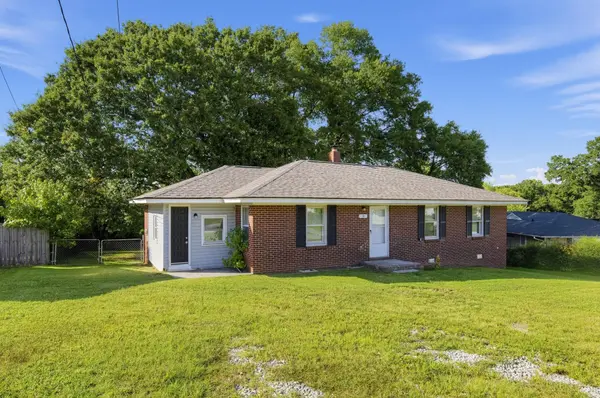 9 Delores ST, Greenville, SC 29605