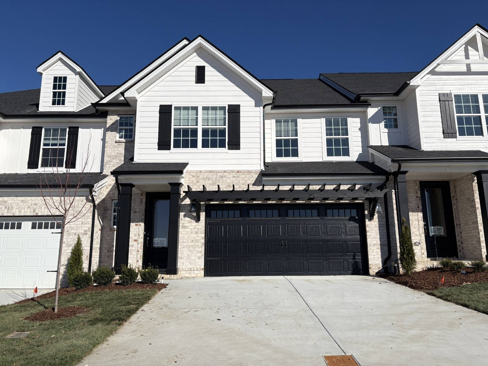 225 Glencrest Drive, Hendersonville, TN 37075