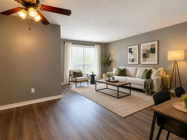 100 Uhland RD #1, San Marcos, TX 78666
