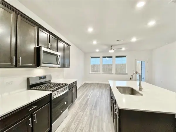 13816 Lubeck DR, Pflugerville, TX 78660