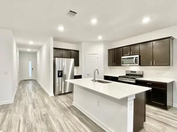 13816 Lubeck DR, Pflugerville, TX 78660