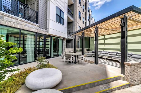 55 S Market ST #301, Asheville, NC 28801