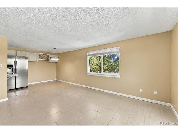 130 E Highline #301, Centennial, CO 80122