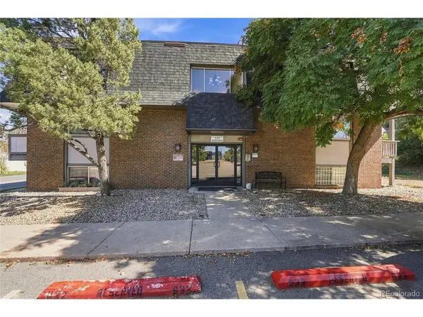 130 E Highline #301, Centennial, CO 80122