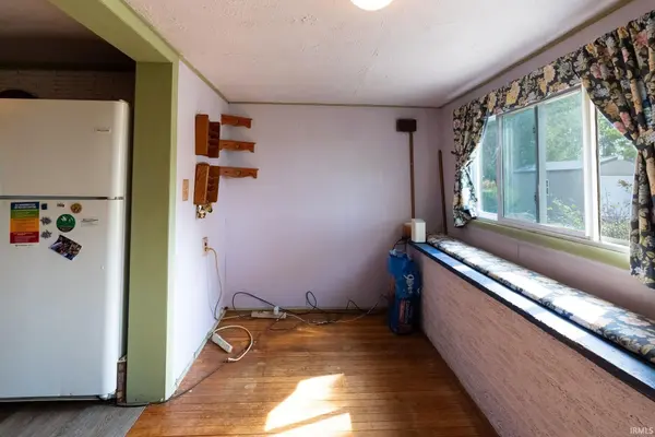 81 N 1150 E ***, Idaville, IN 47950