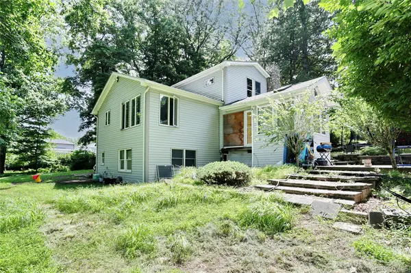 19 Farview TER, Suffern, NY 10901