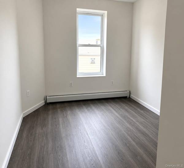 945 Liberty AVE, Brooklyn, NY 11208