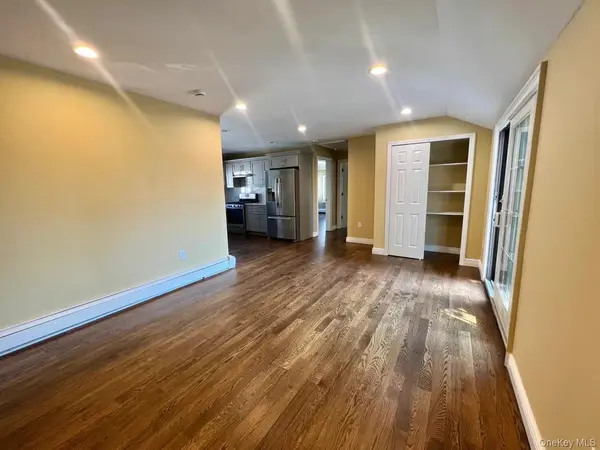 Address not disclosed, Whitestone, NY 11357
