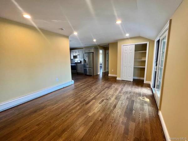 Address not disclosed, Whitestone, NY 11357