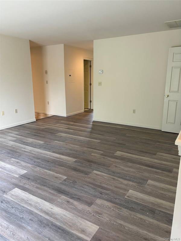 25 Henry W Dubios DR #55, New Paltz, NY 12561