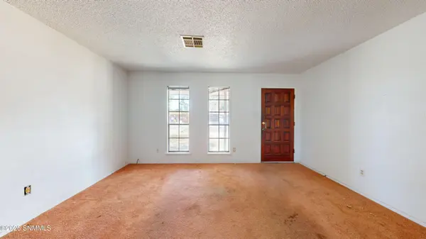 2665 La Luz ST, Las Cruces, NM 88007
