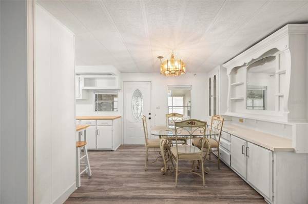 1000 KINGS HWY #57, Port Charlotte, FL 33980