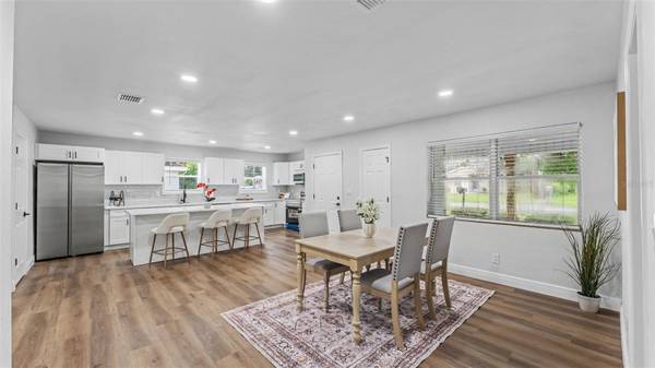 211 W VALENCIA ST, Lakeland, FL 33805