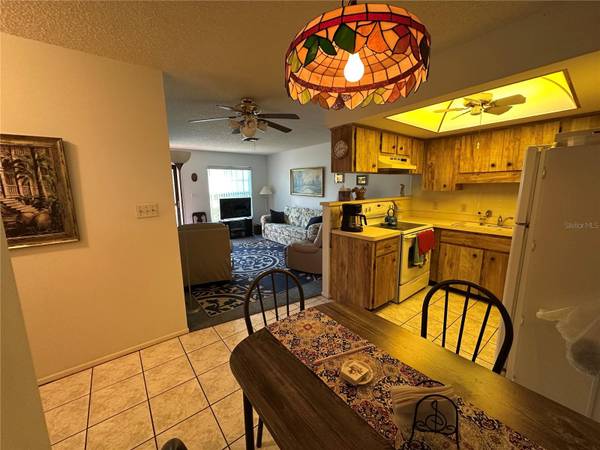 6176 CHESHAM DR #8, New Port Richey, FL 34653