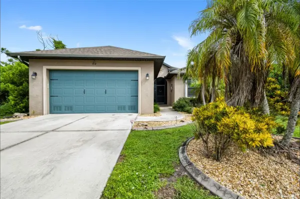 142 YELLOW PINE DR, Rotonda West, FL 33947