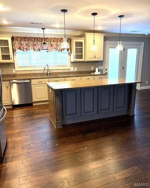 1202 Yellowstone, Sikeston, MO 63801