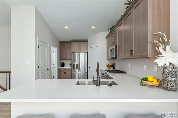 2 Hickory at Elm Crossing, St Charles, MO 63301