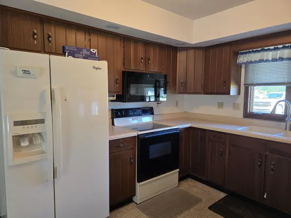 700 N Haven DR, Carthage, IL 62321
