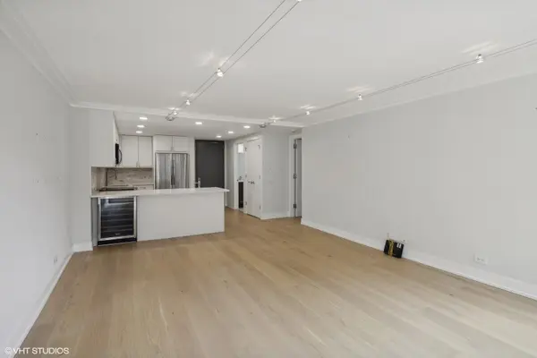 110 E DELAWARE PL #1902, Chicago, IL 60611