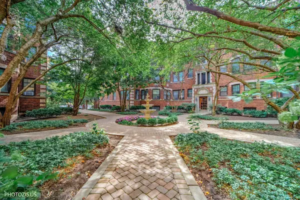 848 Hinman AVE #2, Evanston, IL 60202