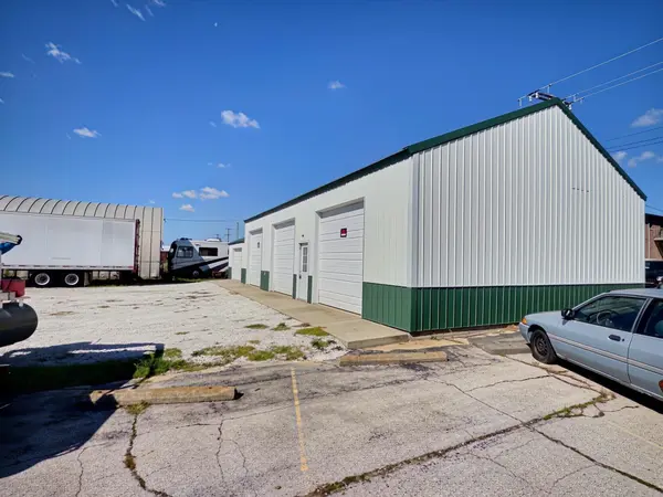 106 E Broadway ST, Brook, IN 47922