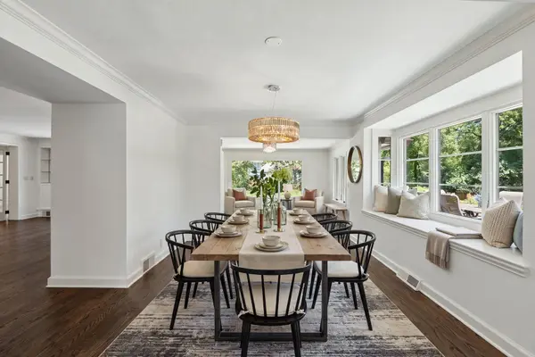 5404 Interlachen BLVD, Edina, MN 55436
