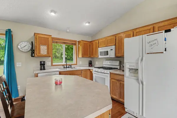 612 Deer TRL, Montgomery, MN 56069