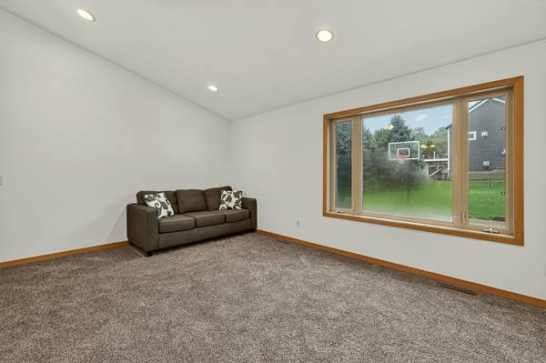 1594 Amco DR SE, Chatfield, MN 55923