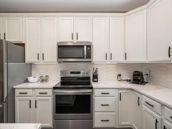 9629 Scott LN N, Brooklyn Park, MN 55443