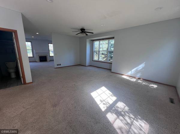 15715 Fox CIR, Apple Valley, MN 55124