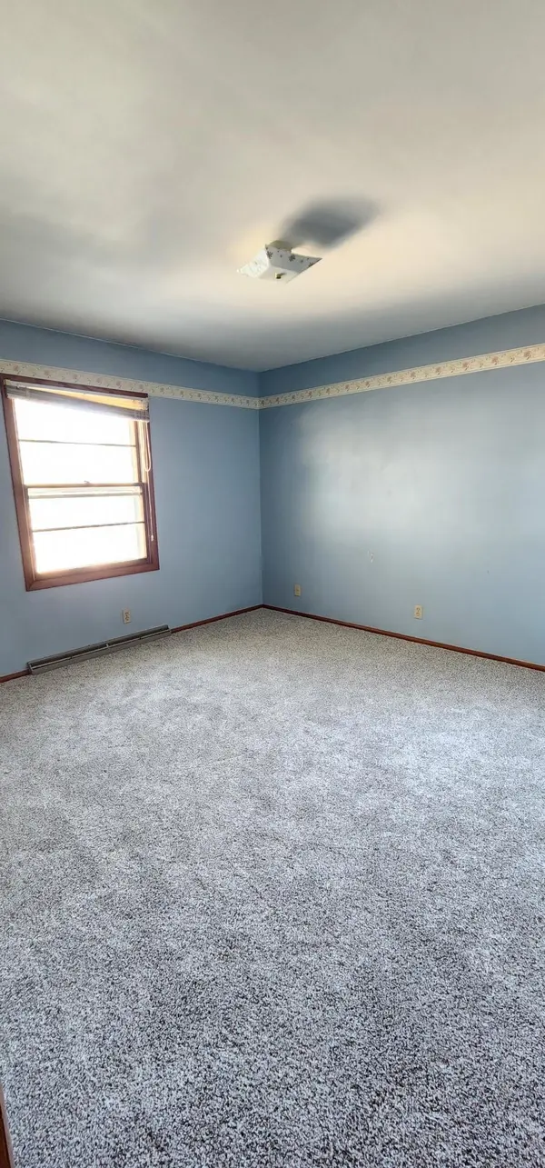 1659 Edgewood RD, Winona, MN 55987