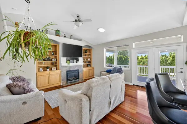143 Mattis Dr, Richland, WA 99352
