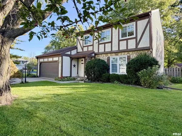 104 JUNIPER LN, East Peoria, IL 61611