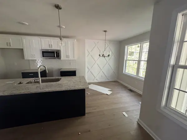 309 Tisha Ct, Clarksville, TN 37042