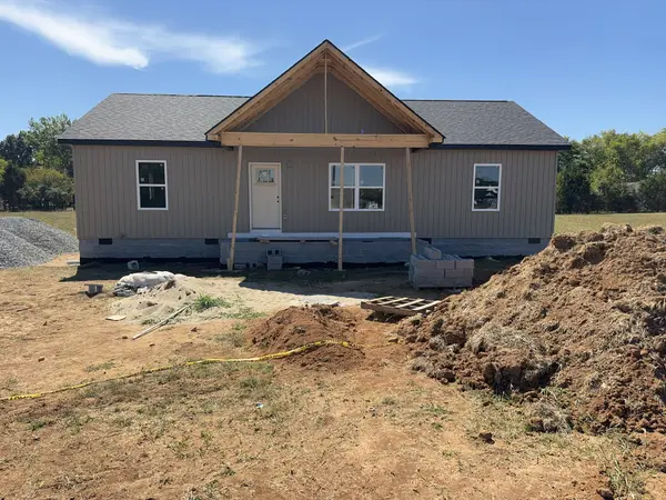 2113 Laws Hill Cir, Lewisburg, TN 37091