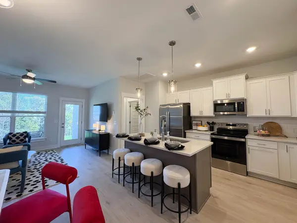 225 Glencrest Drive, Hendersonville, TN 37075