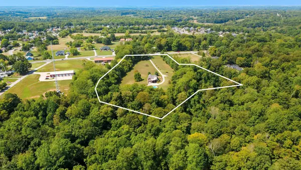 3535 Ashland City Rd, Clarksville, TN 37043