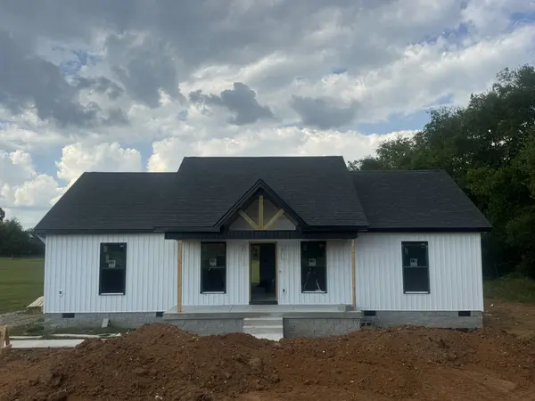 2114 Laws Hill Cir, Lewisburg, TN 37091