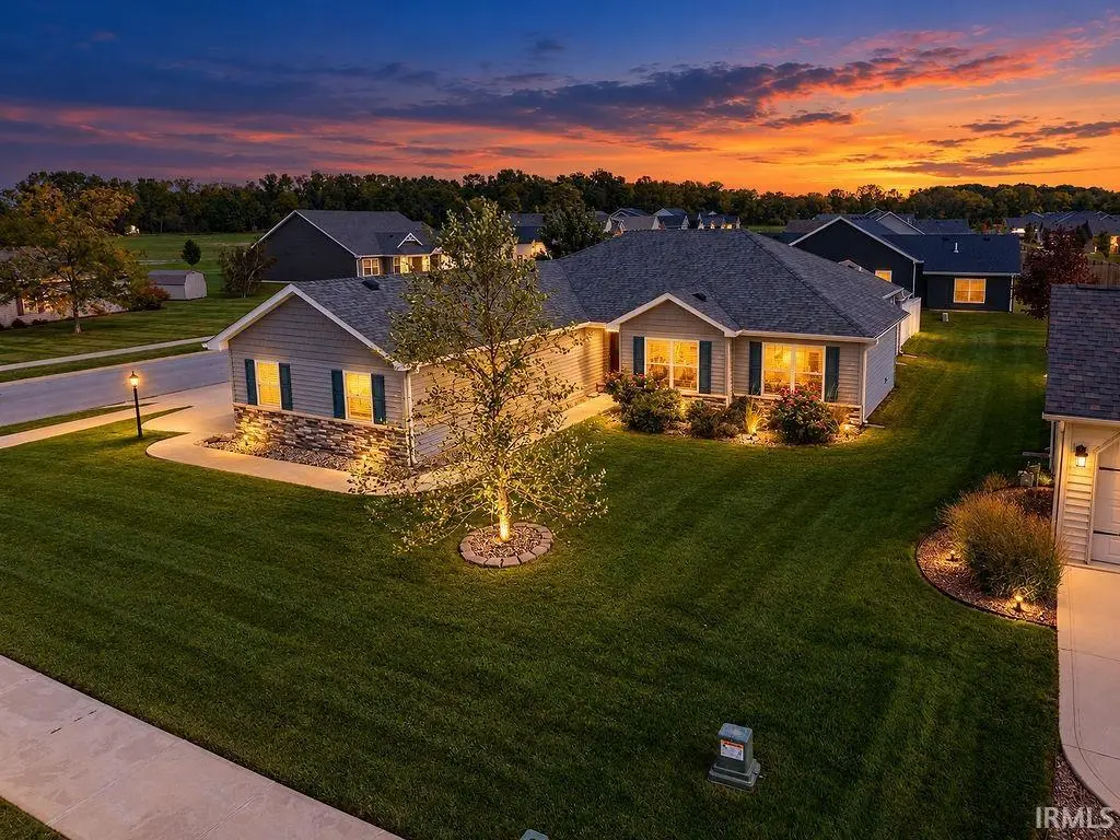 315 Kings Cross ***, Huntington, IN 46750-8447