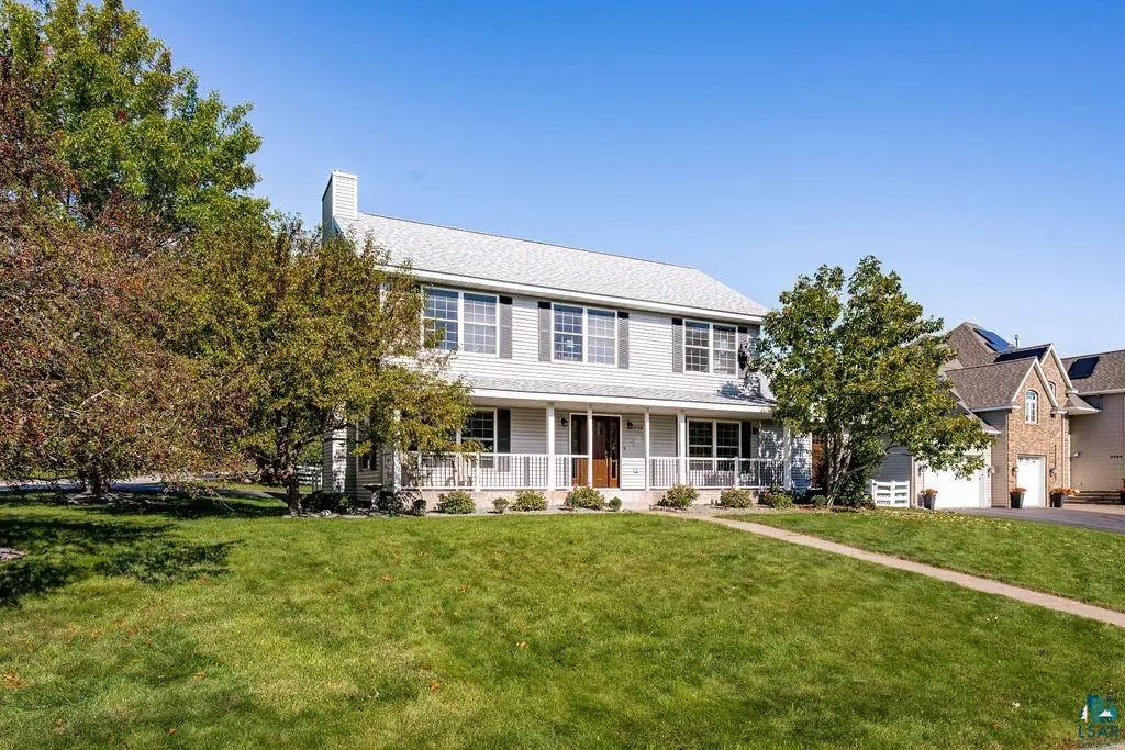 3738 N Ridge Rd, Duluth, MN 55804