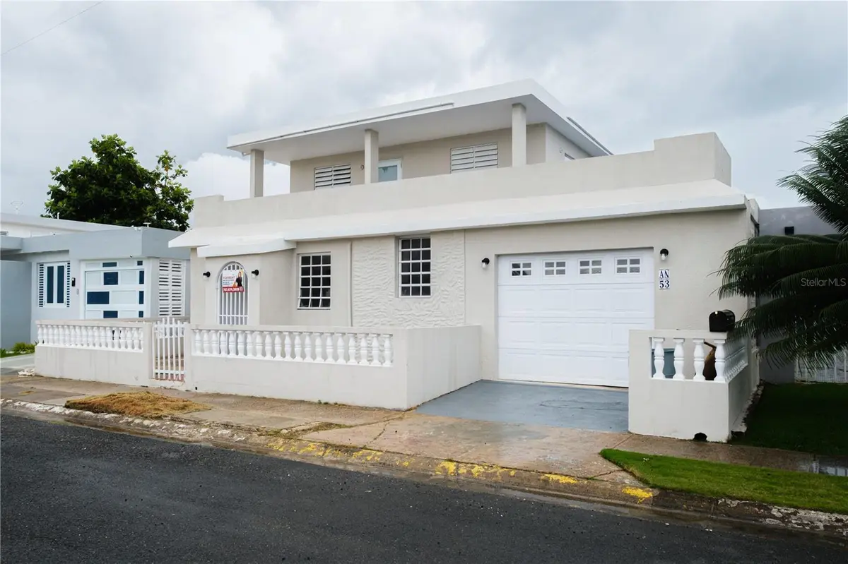 Lydia Oeste URB.LEVITTOWN LAKE AN53 ALTOS, Toa Baja, PR 00949