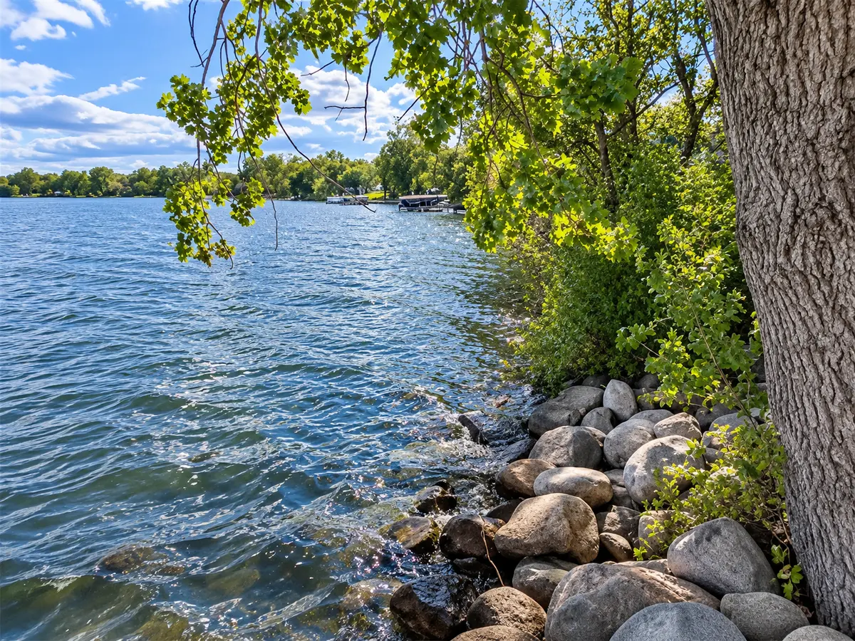 110 W 1st ST N, Cottonwood, MN 56229