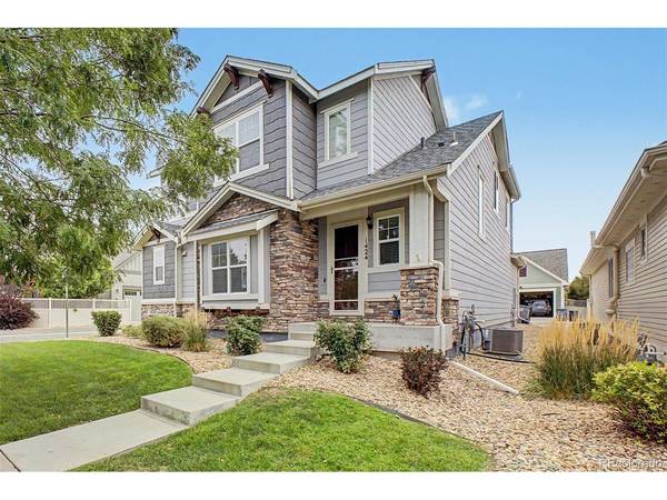 1424 Bluemoon, Longmont, CO 80504