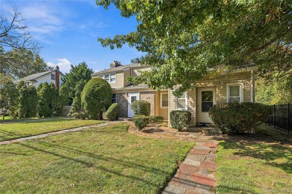 201 Hempstead AVE, Malverne, NY 11565